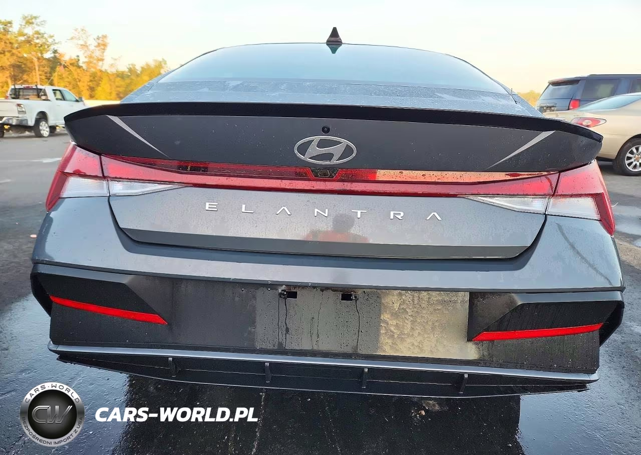 2026 Hyundai Elantra Sel Sport VIN:KMHLM4DG6TU243174 - 6