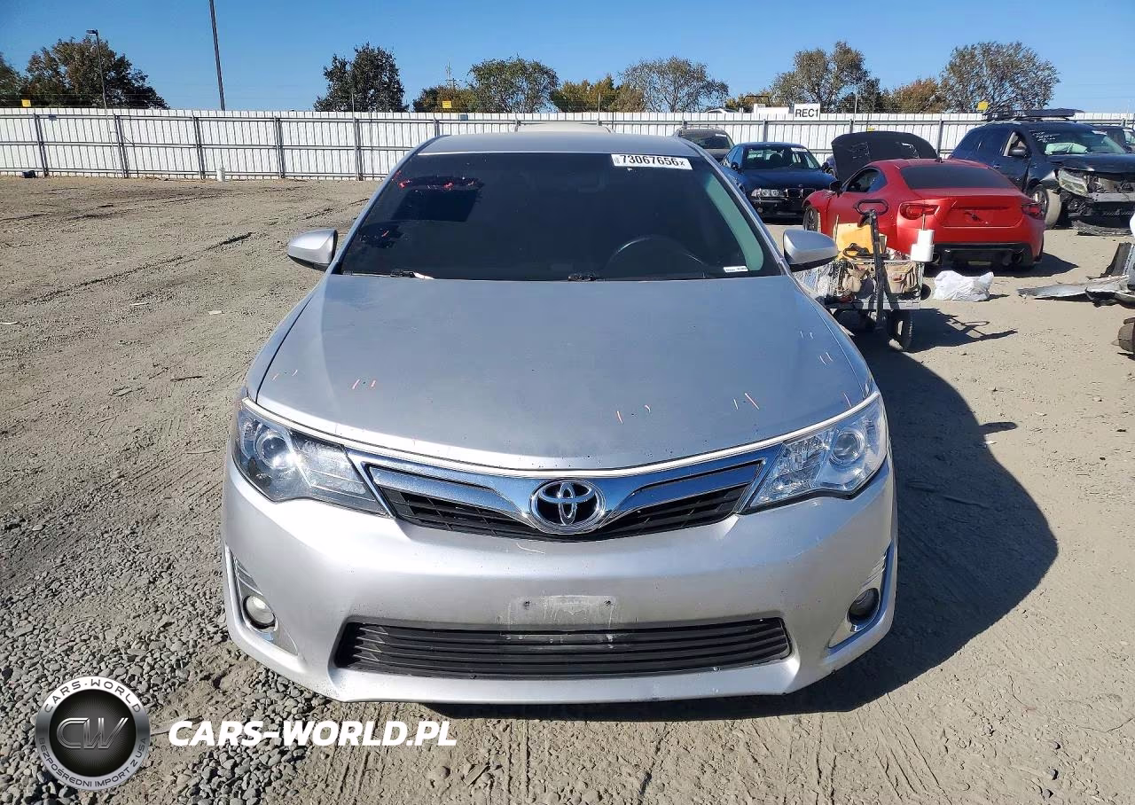 2014 Toyota Camry Se VIN:4T1BF1FK6EU860311 - 5