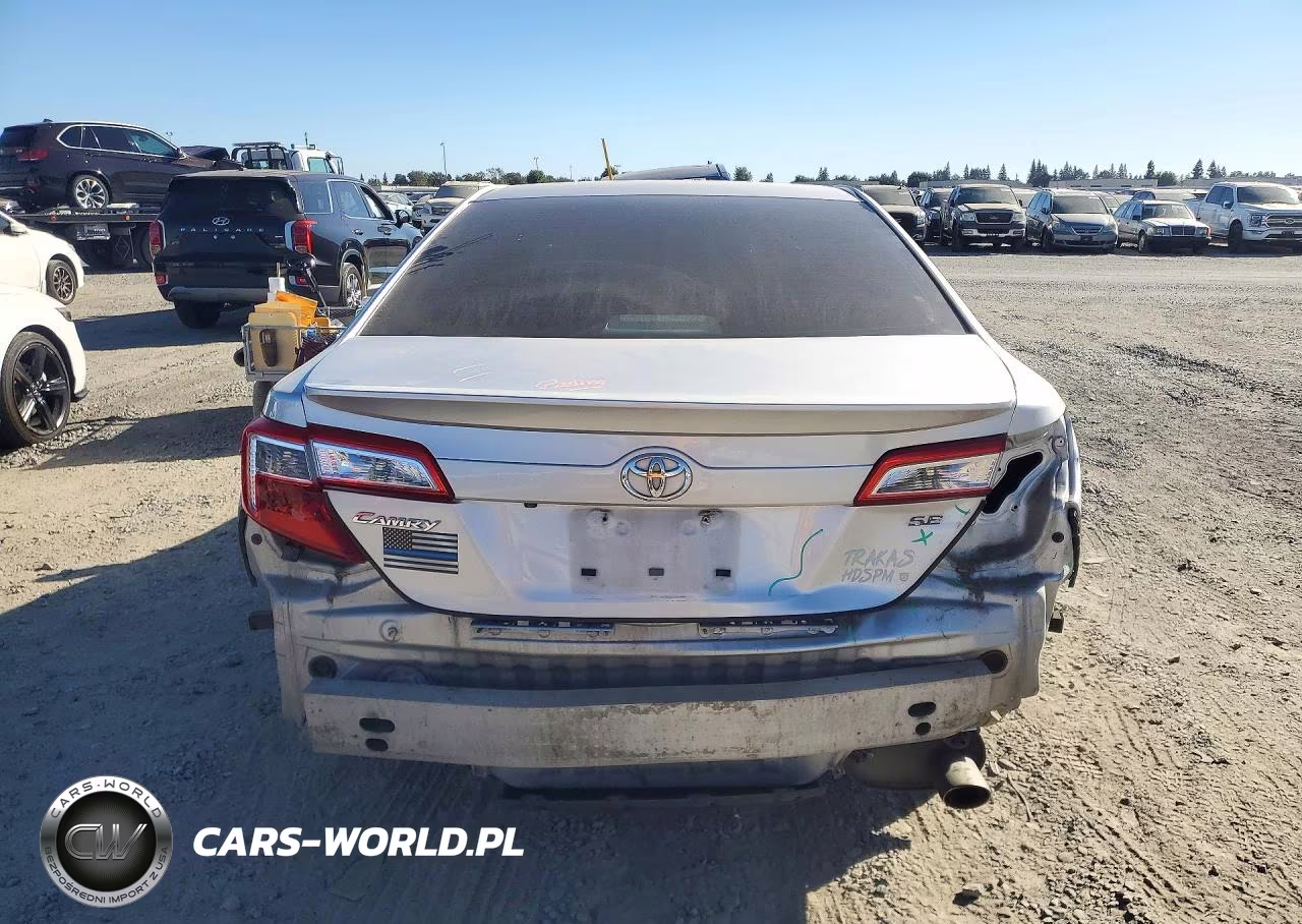 2014 Toyota Camry Se VIN:4T1BF1FK6EU860311 - 6