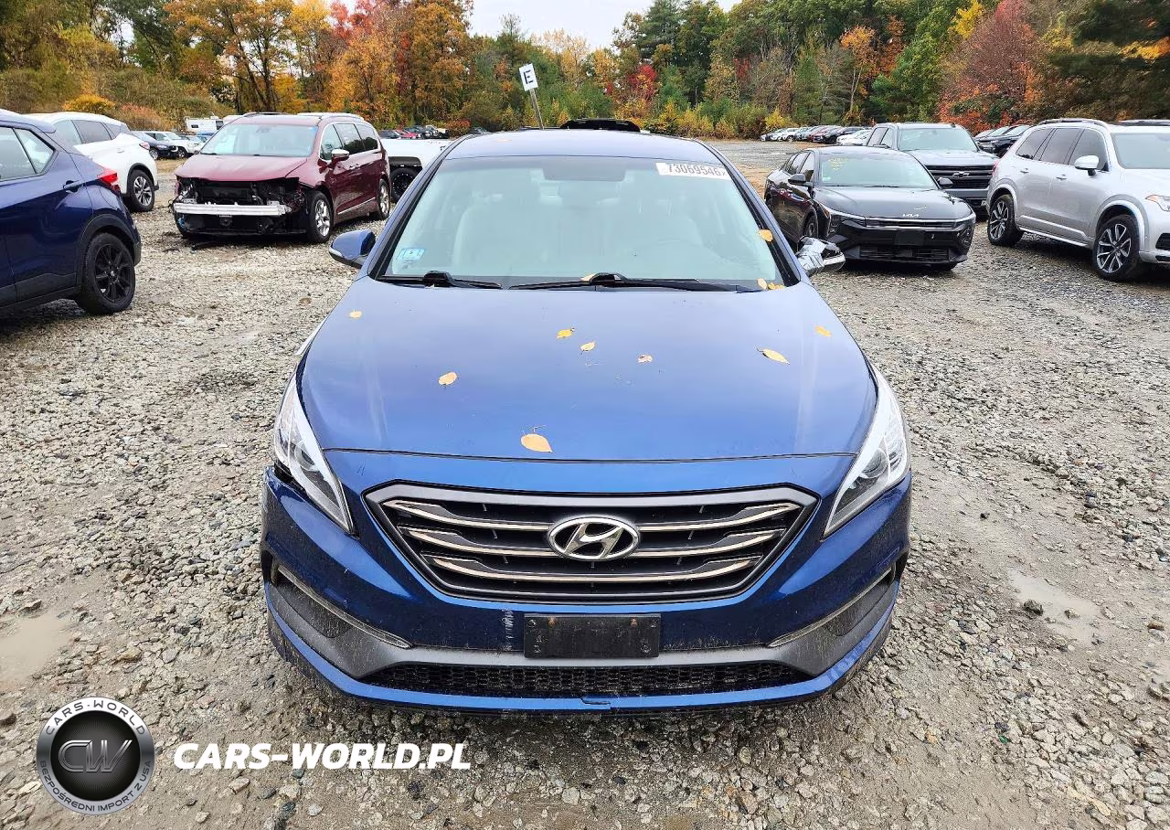 2015 Hyundai Sonata Sport VIN:5NPE34AF8FH083521 - 5