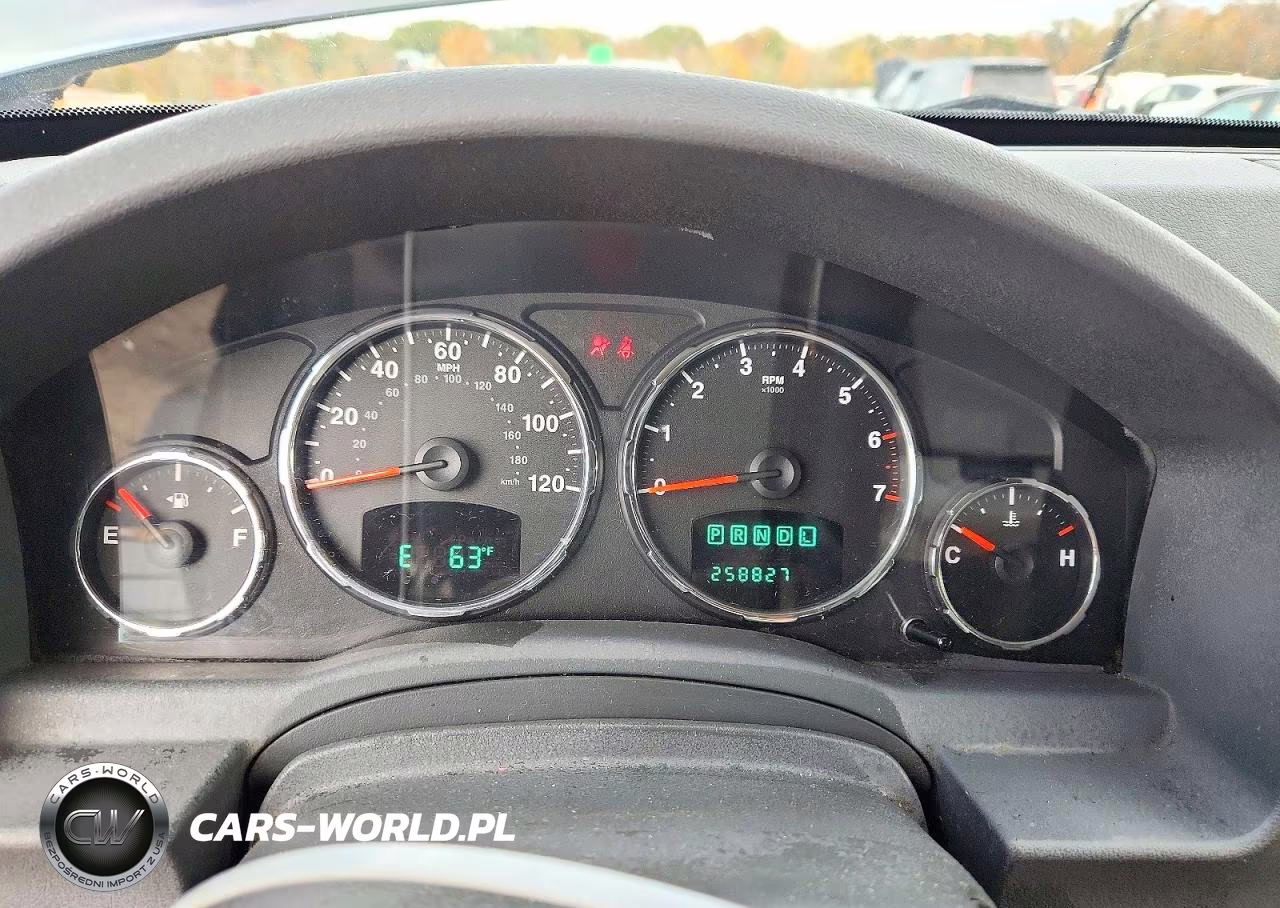 2008 Jeep Liberty Sport VIN:1J8GN28K38W267720 - 9