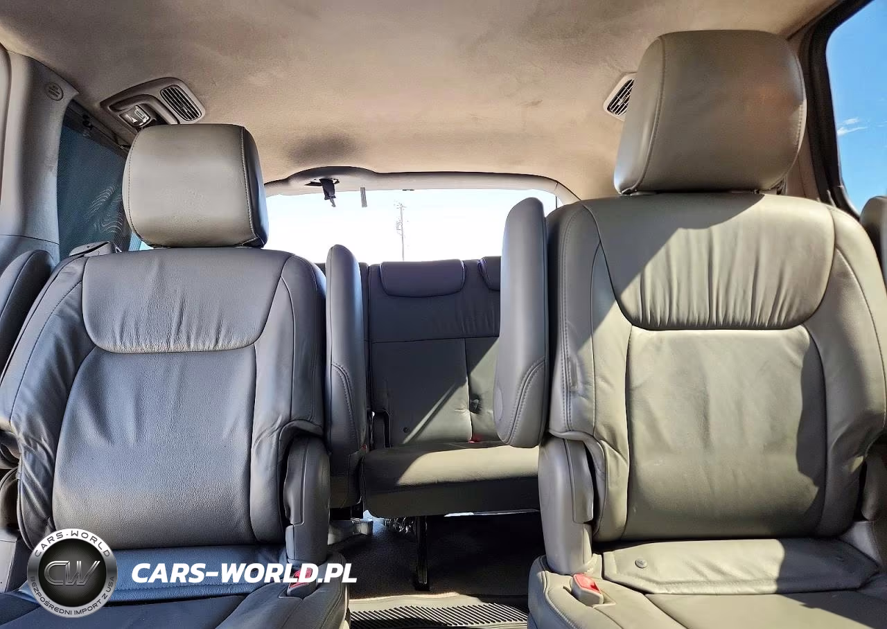 2010 Toyota Sienna Xle VIN:5TDYK4CC3AS307669 - 10