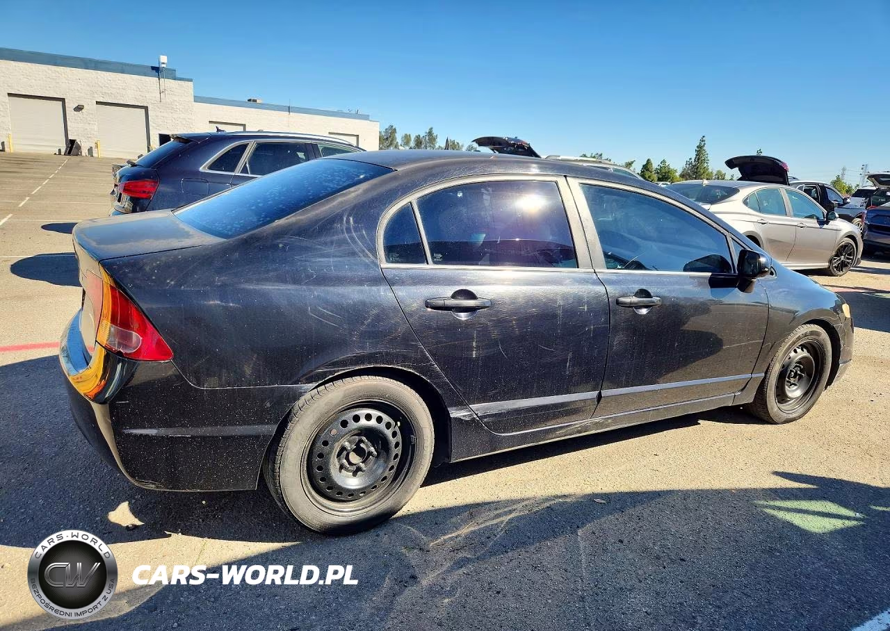 2008 Honda Civic Lx VIN:2HGFA16528H304715 - 3