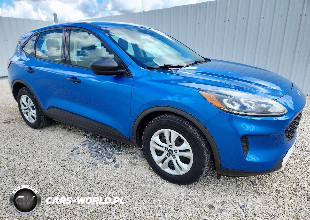 2020 Ford Escape S VIN:1FMCU0F60LUA23882 - 4
