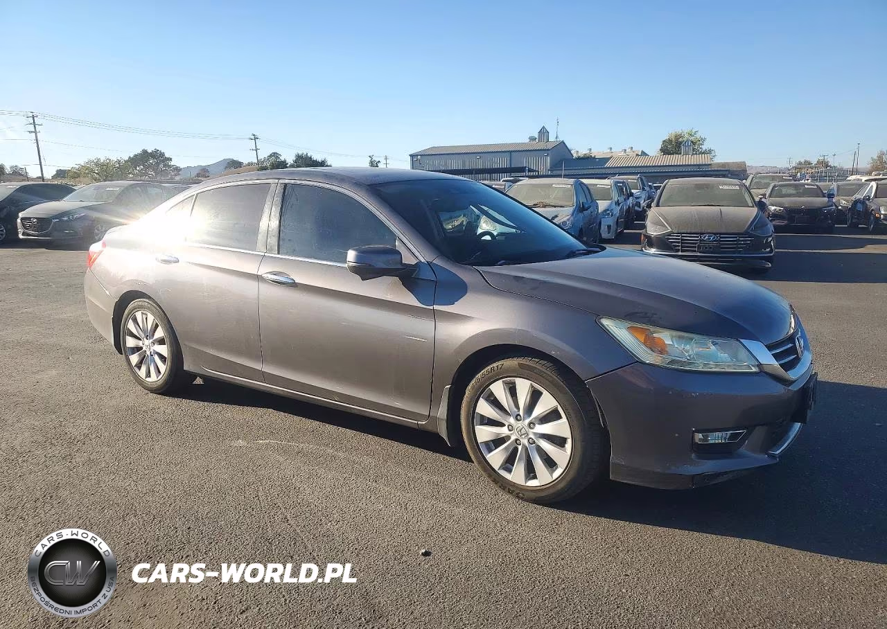 HONDA ACCORD VIN:1HGCR2F88FA084908 - 4