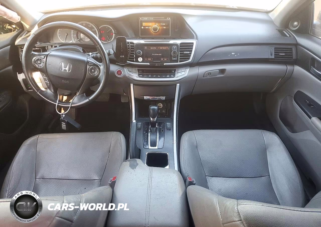 HONDA ACCORD VIN:1HGCR2F88FA084908 - 8