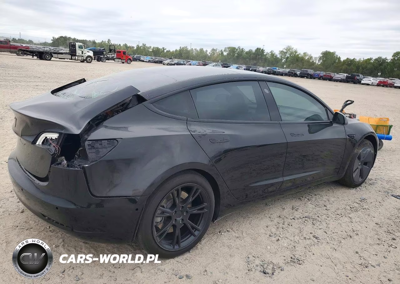 2023 Tesla Model 3 VIN:5YJ3E1EA4PF460120 - 3