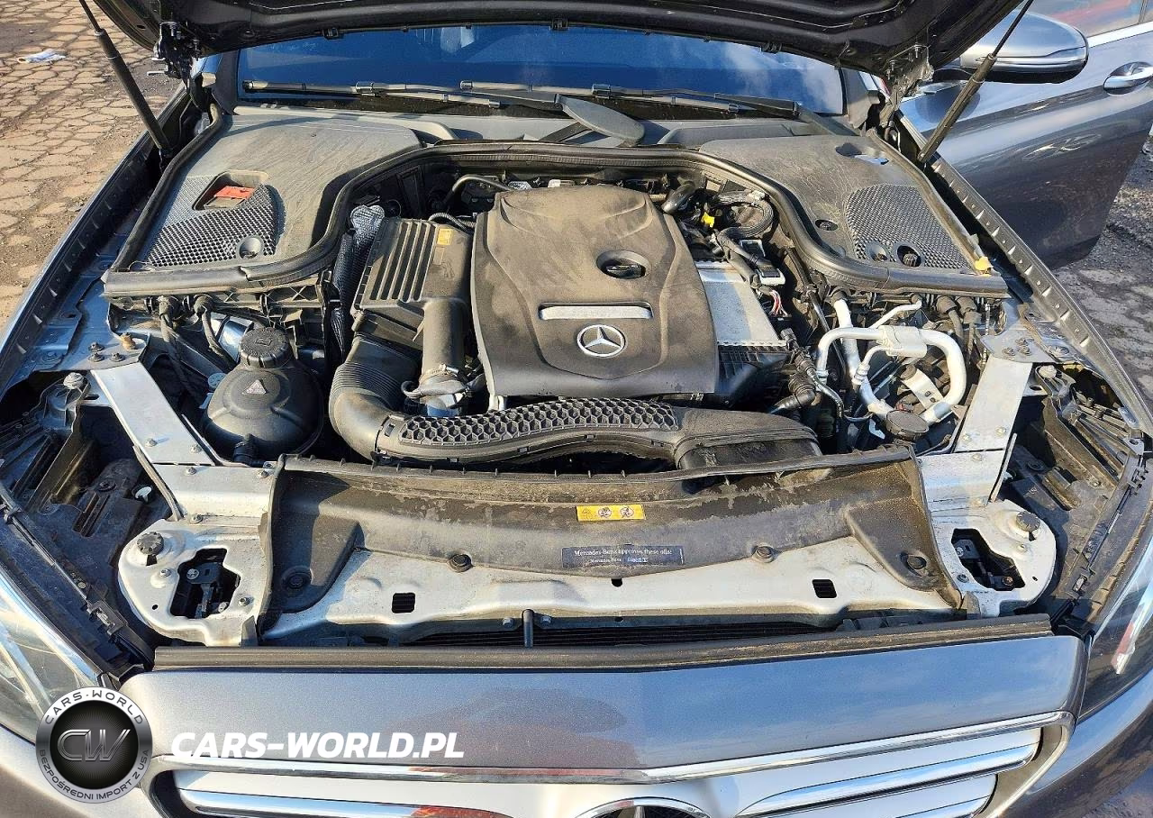 2017 Mercedes-Benz E 300 4Matic VIN:WDDZF4KB8HA102038 - 11