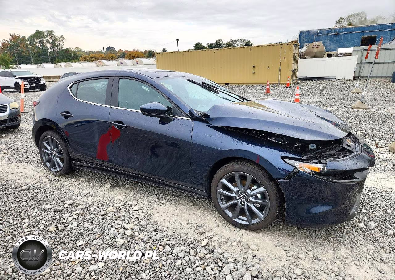 2026 Mazda 3 Preferred VIN:JM1BPALL7T1868656 - 4