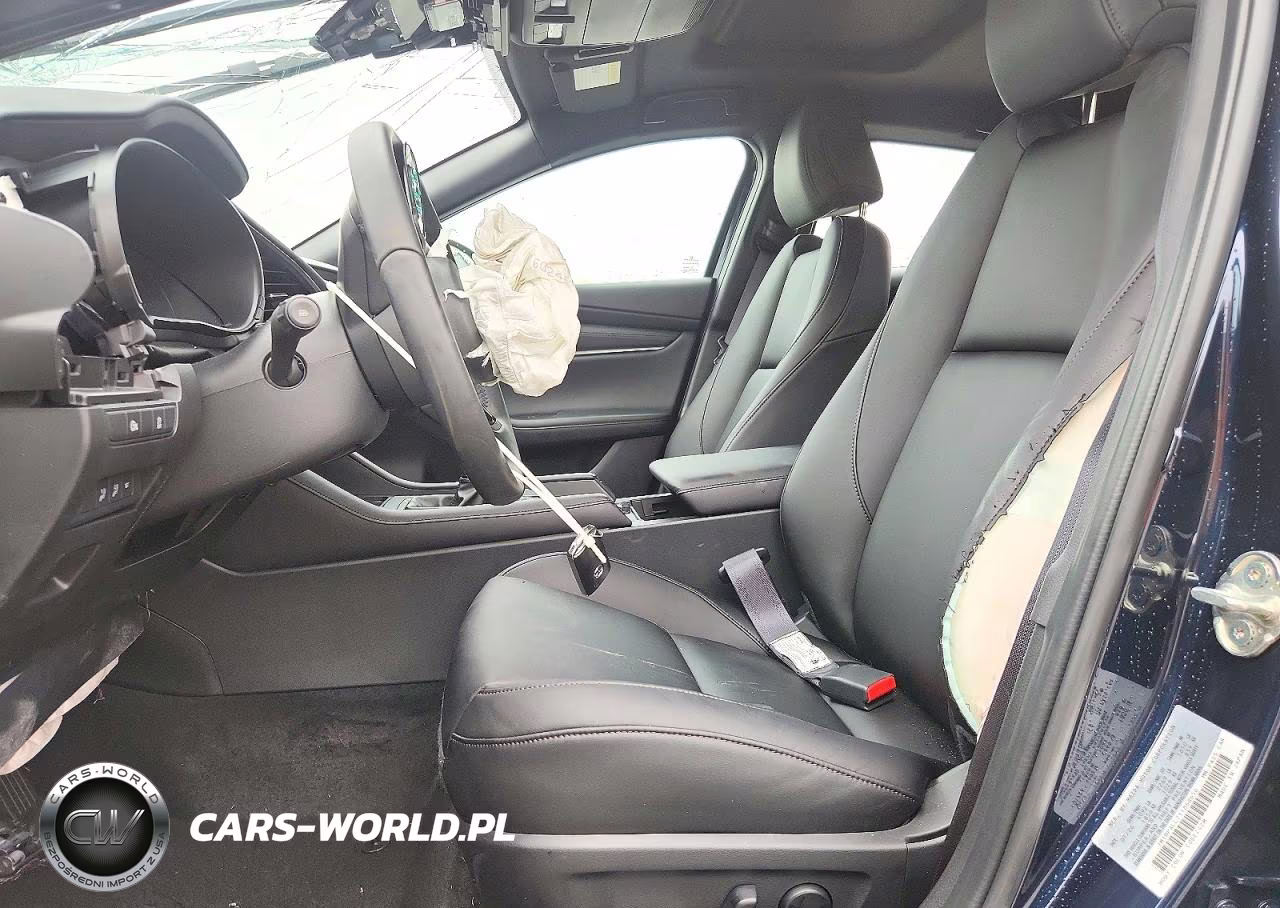 2026 Mazda 3 Preferred VIN:JM1BPALL7T1868656 - 7