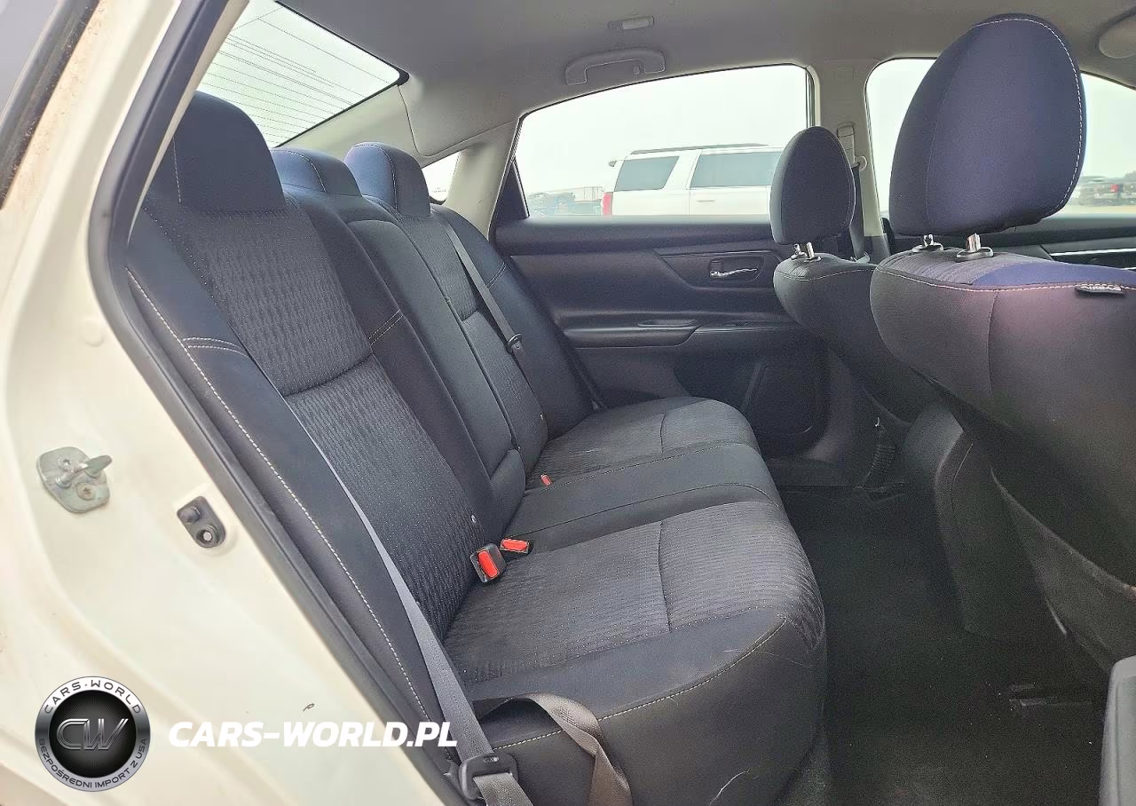 2017 Nissan Altima 2.5 S VIN:1N4AL3AP1HN320604 - 10