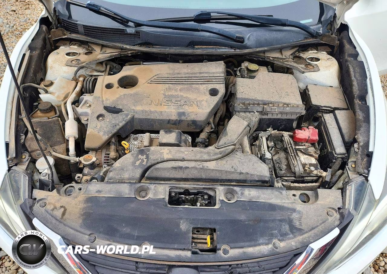 2017 Nissan Altima 2.5 S VIN:1N4AL3AP1HN320604 - 11