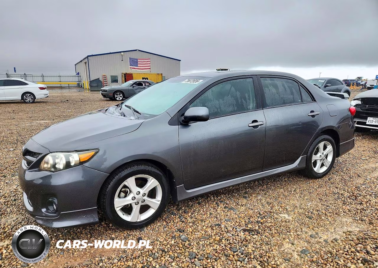 2012 Toyota Corolla S – zdjęcie 1 z 13