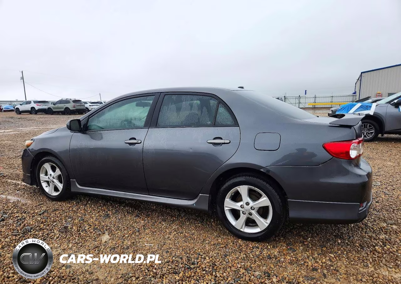 2012 Toyota Corolla S VIN:2T1BU4EE2CC908727 - 3