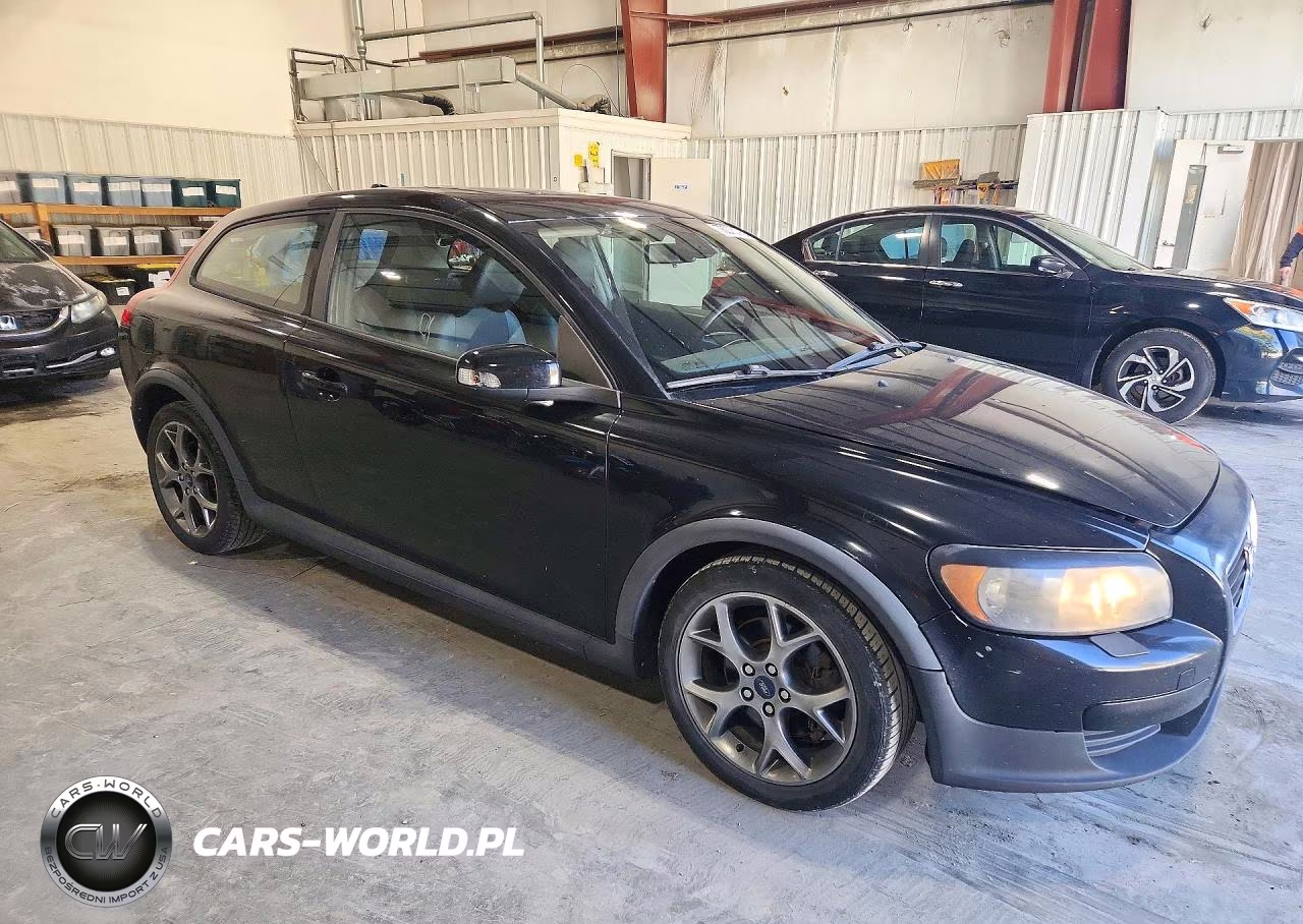 2010 Volvo C30 T5 VIN:YV1672MK5A2177561 - 4