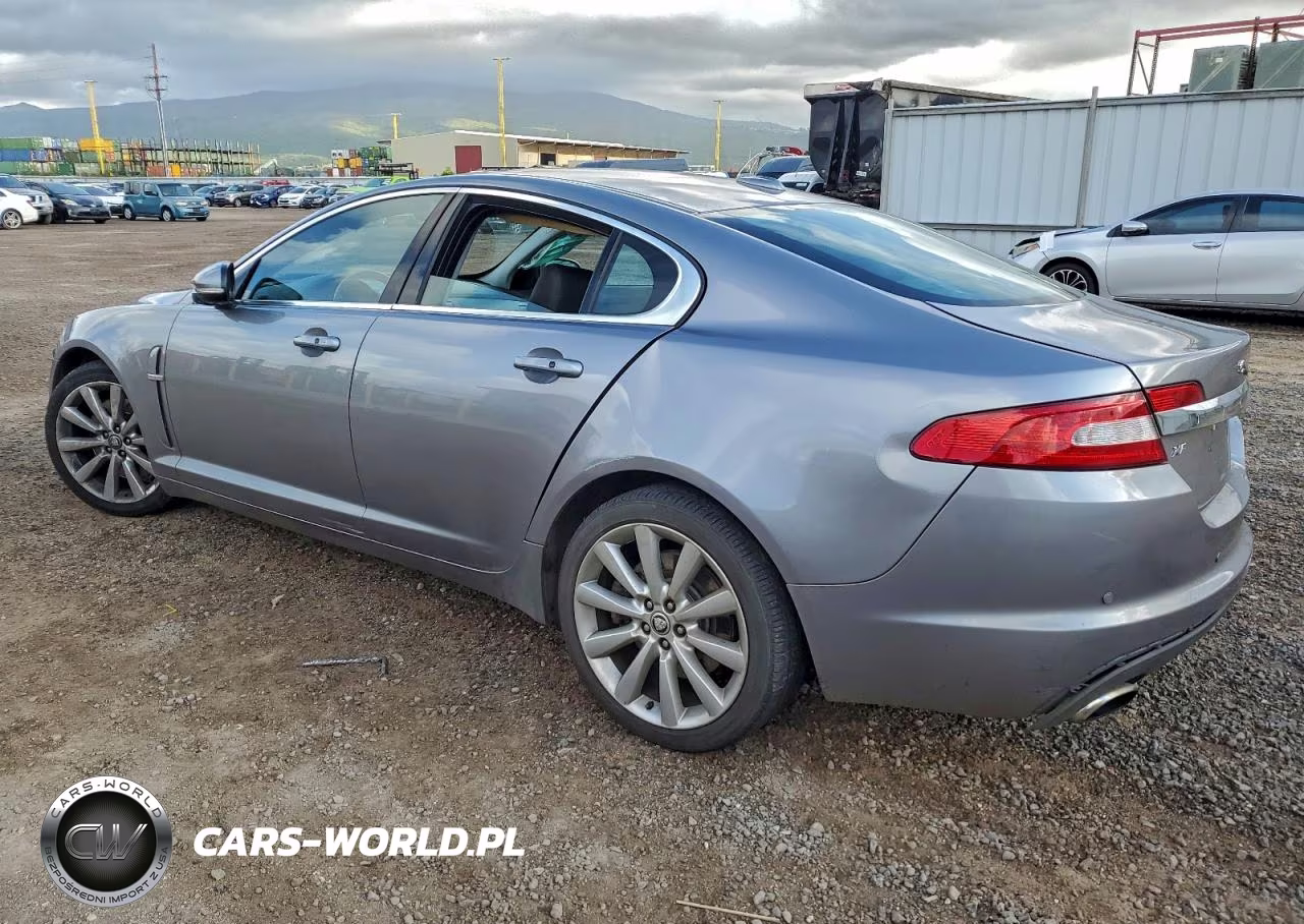 2011 Jaguar Xf Premium VIN:SAJWA0GB3BLS10982 - 2