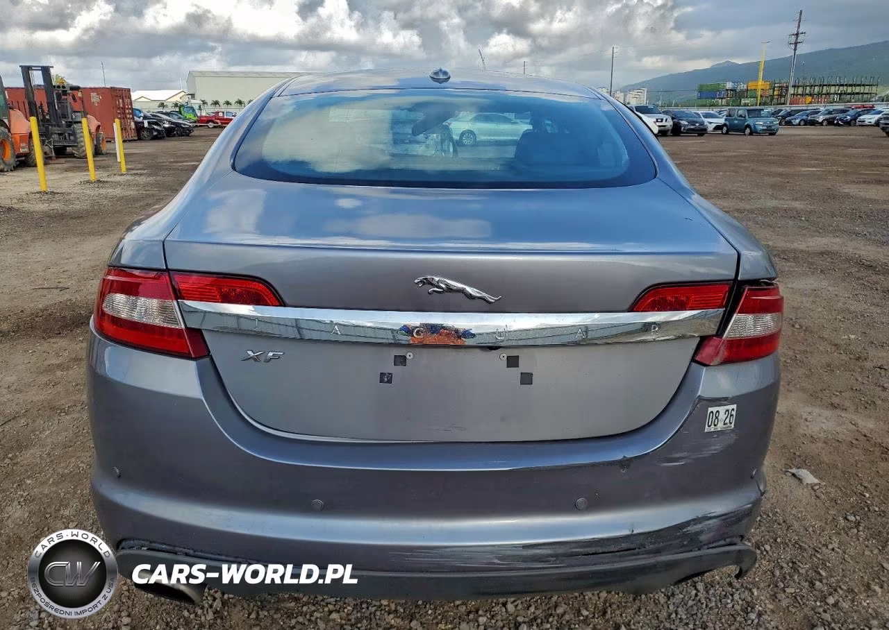 2011 Jaguar Xf Premium VIN:SAJWA0GB3BLS10982 - 6