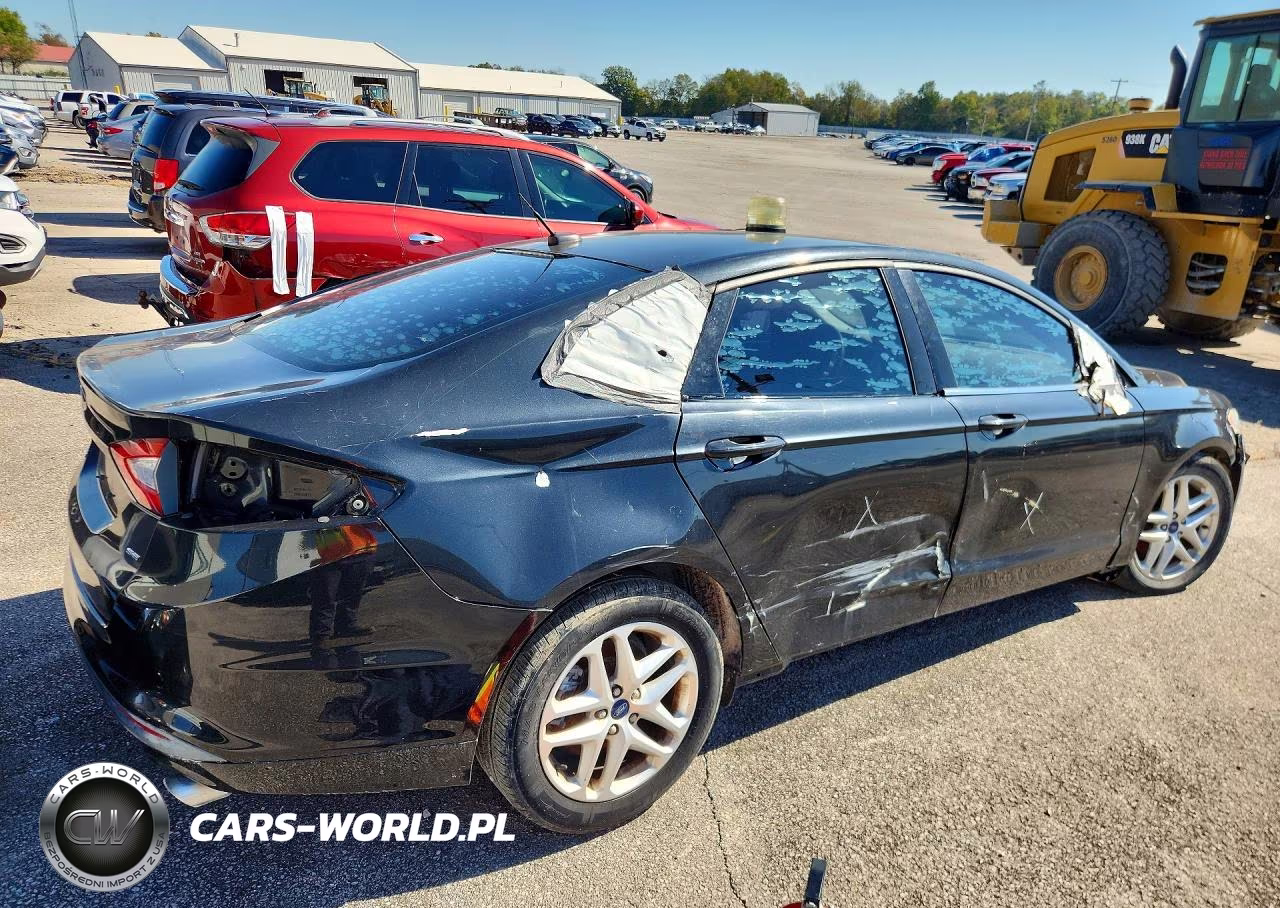 2015 Ford Fusion Se VIN:1FA6P0H78F5112442 - 3