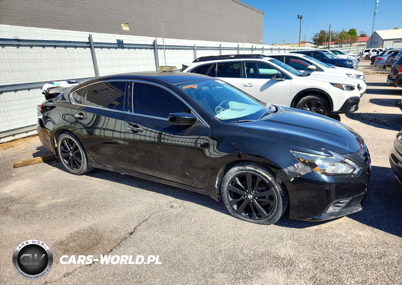 2017 Nissan Altima 2.5 Sr VIN:1N4AL3AP8HC472732 - 4
