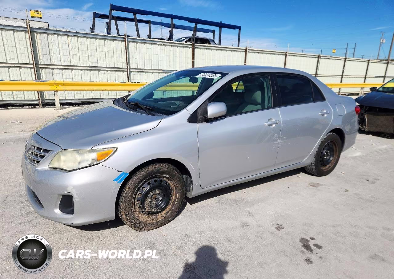 2013 Toyota Corolla Le