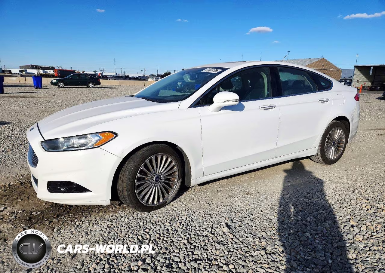 2016 Ford Fusion Titanium – zdjęcie 1 z 12
