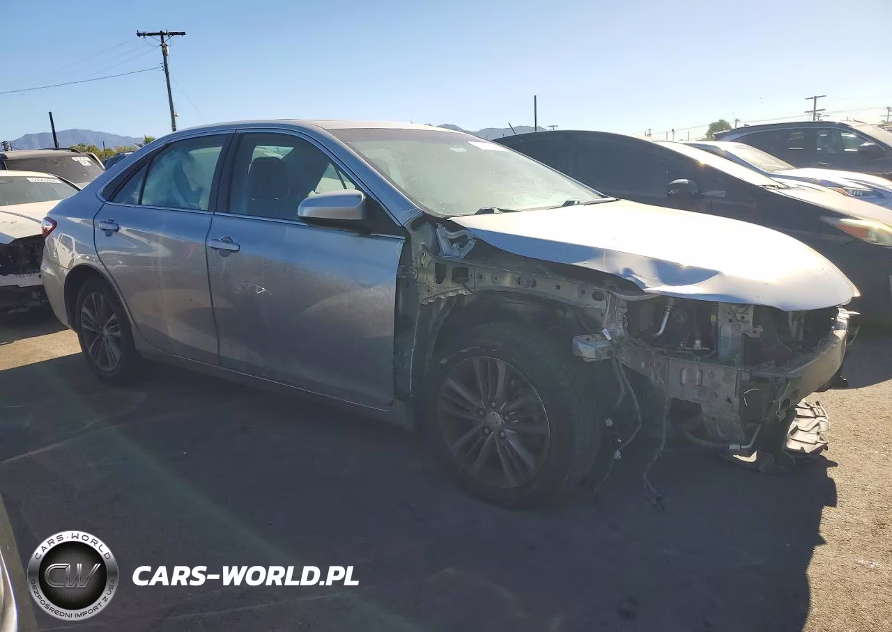 2015 Toyota Camry Se VIN:4T1BF1FK9FU487069 - 4