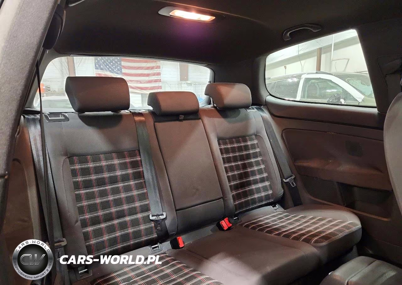 2009 Volkswagen Gti VIN:WVWFV71KX9W135355 - 10