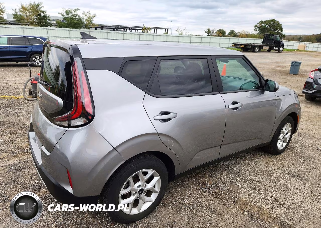 2024 Kia Soul Lx VIN:KNDJ23AU2R7241936 - 3