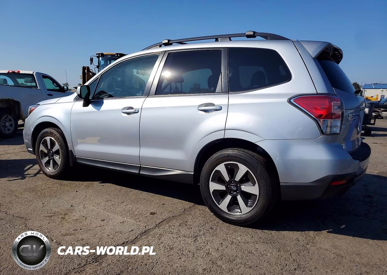 2017 Subaru Forester 2.5I Premium VIN:JF2SJAEC0HH578130 - 2