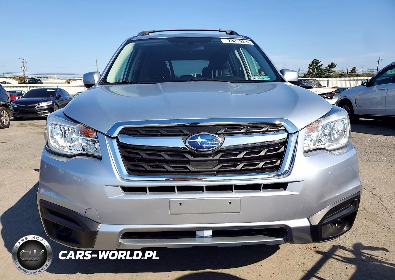 2017 Subaru Forester 2.5I Premium VIN:JF2SJAEC0HH578130 - 5