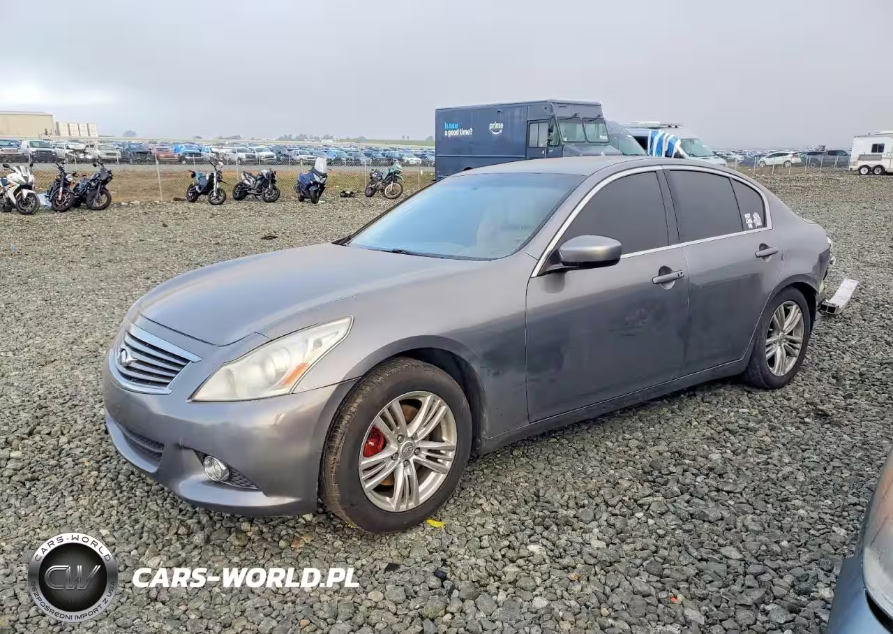 2011 Infiniti G37 Base