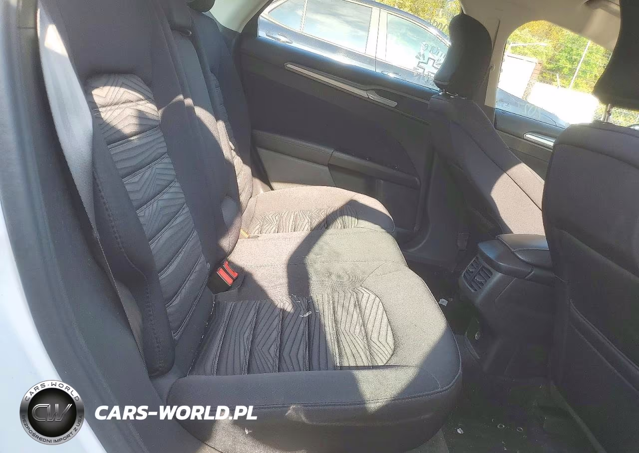 2016 Ford Fusion Se VIN:3FA6P0H78GR339600 - 10