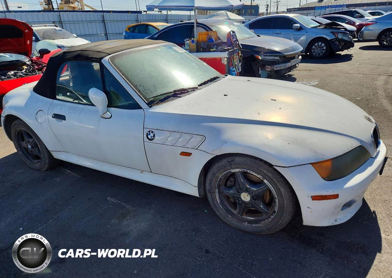 1999 BMW Z3 2.3 VIN:4USCH9333XLG00548 - 4