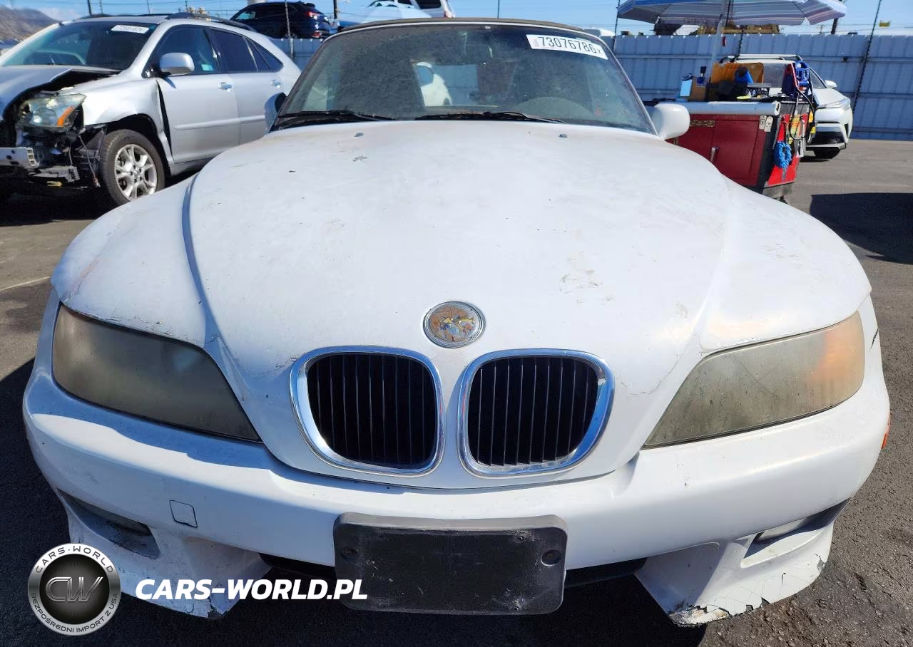 1999 BMW Z3 2.3 VIN:4USCH9333XLG00548 - 5