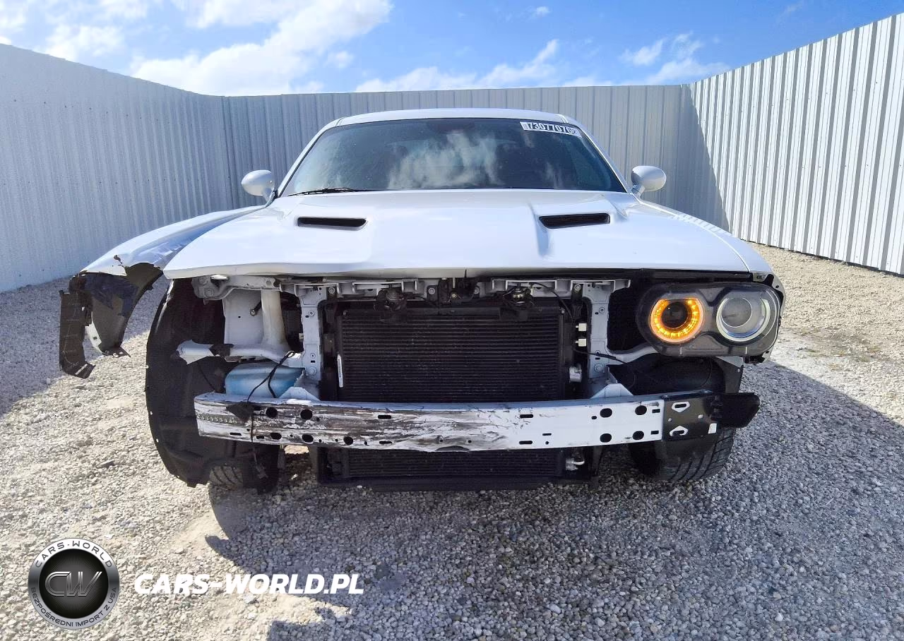 2020 Dodge Challenger Sxt VIN:2C3CDZAG8LH243819 - 5