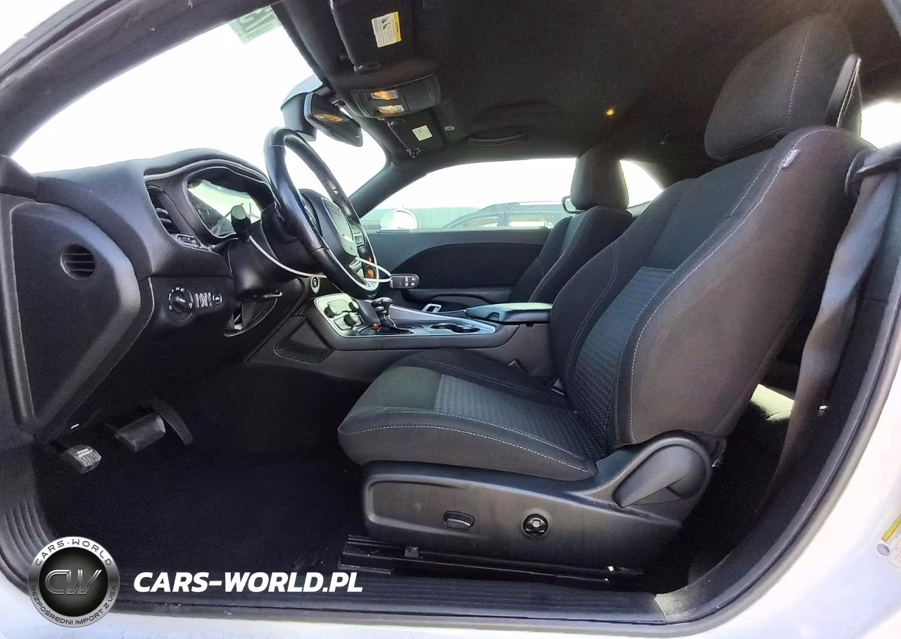 2020 Dodge Challenger Sxt VIN:2C3CDZAG8LH243819 - 7