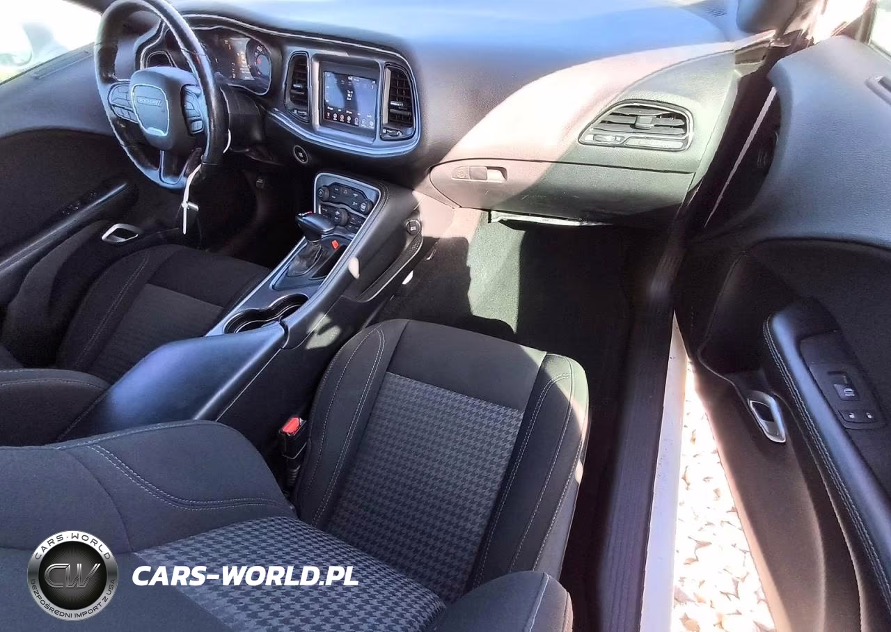 2020 Dodge Challenger Sxt VIN:2C3CDZAG8LH243819 - 8