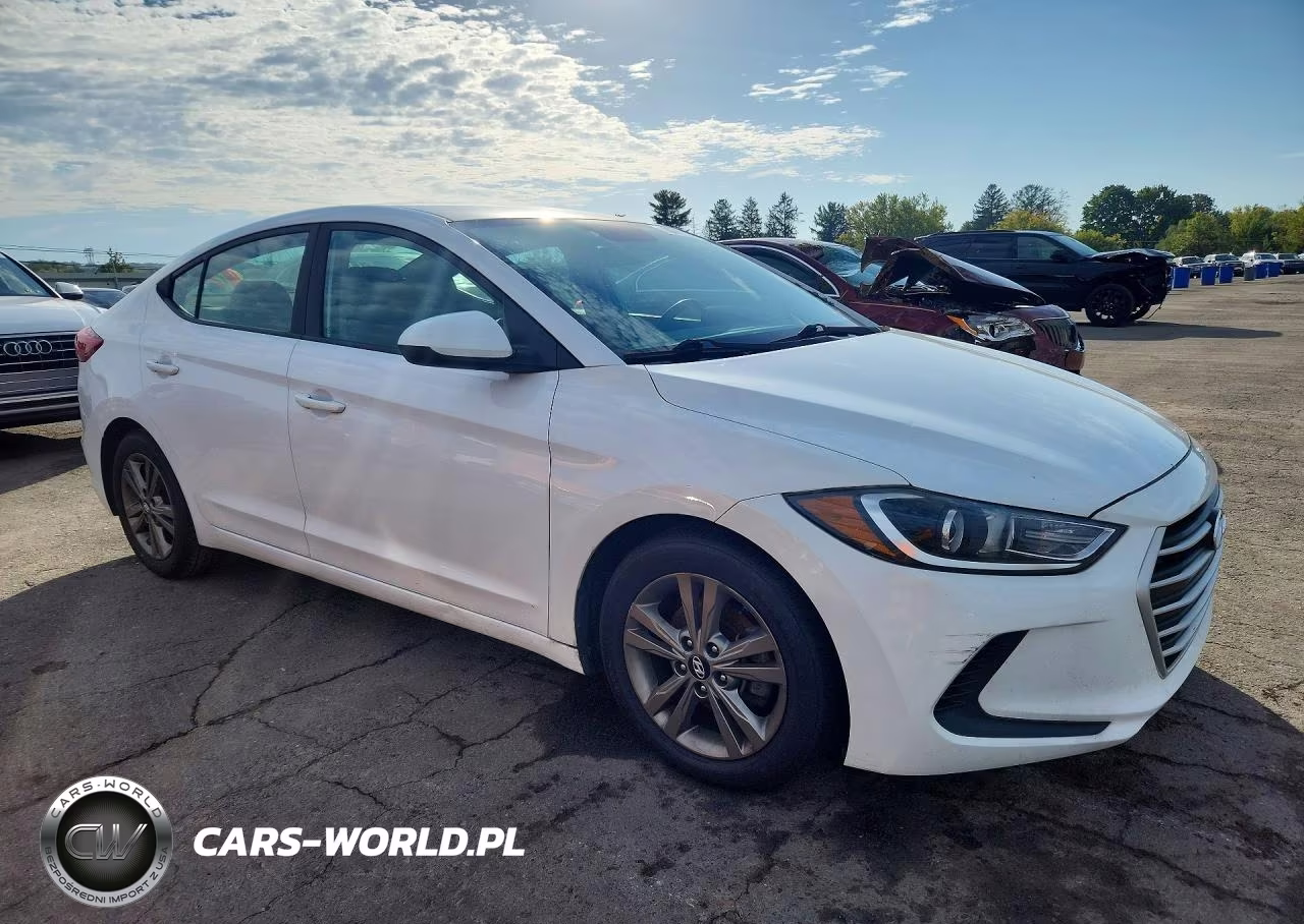2017 Hyundai Elantra Se VIN:5NPD84LF7HH113640 - 4
