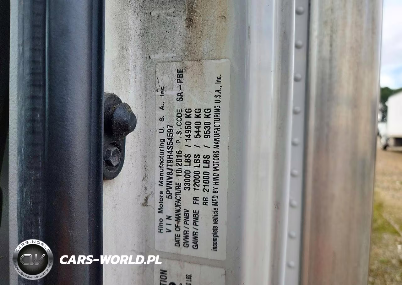 2017 Hino 338 Box Truck VIN:5PVNV8JT9H4S54597 - 11