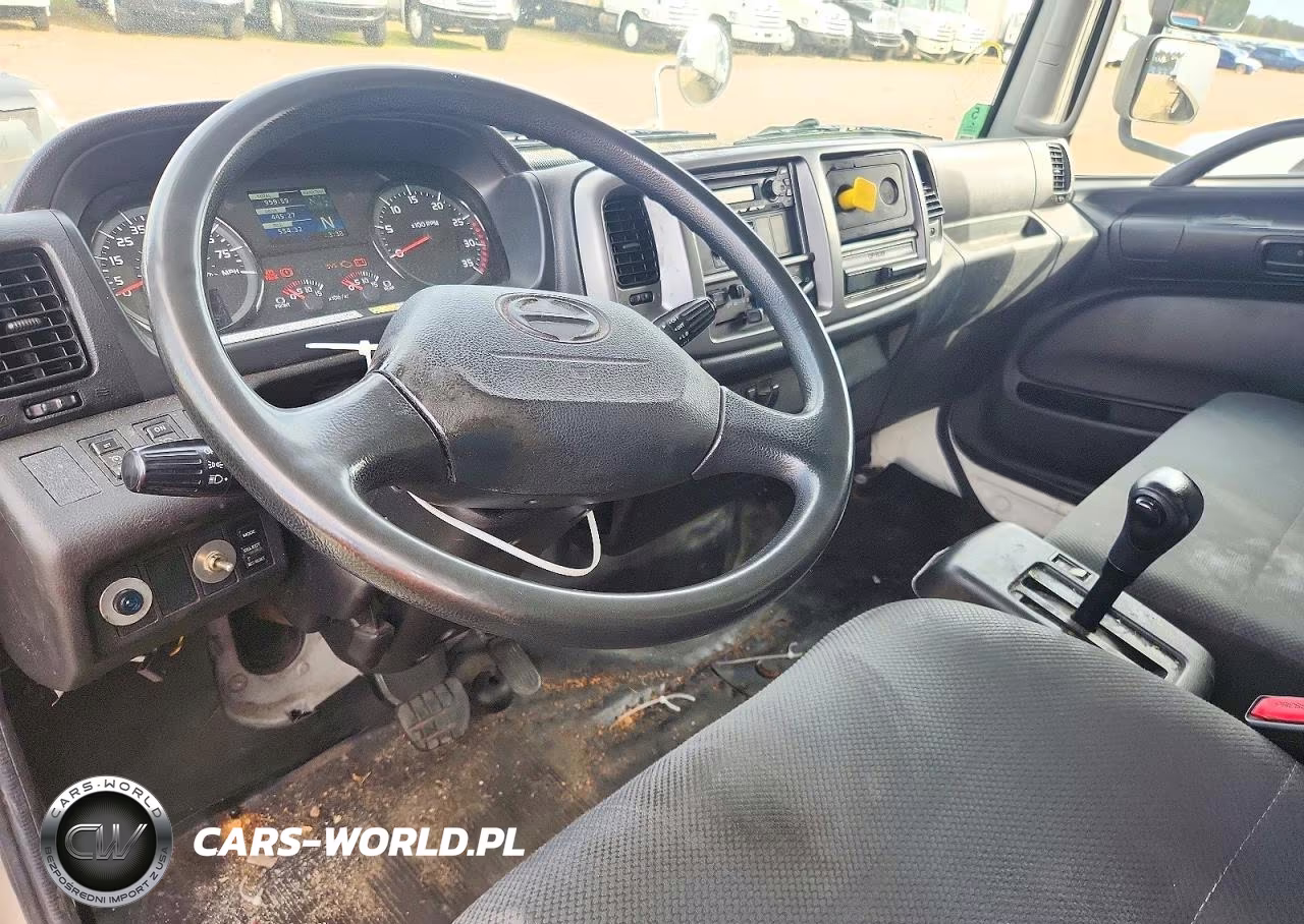 2017 Hino 338 Box Truck VIN:5PVNV8JT9H4S54597 - 8