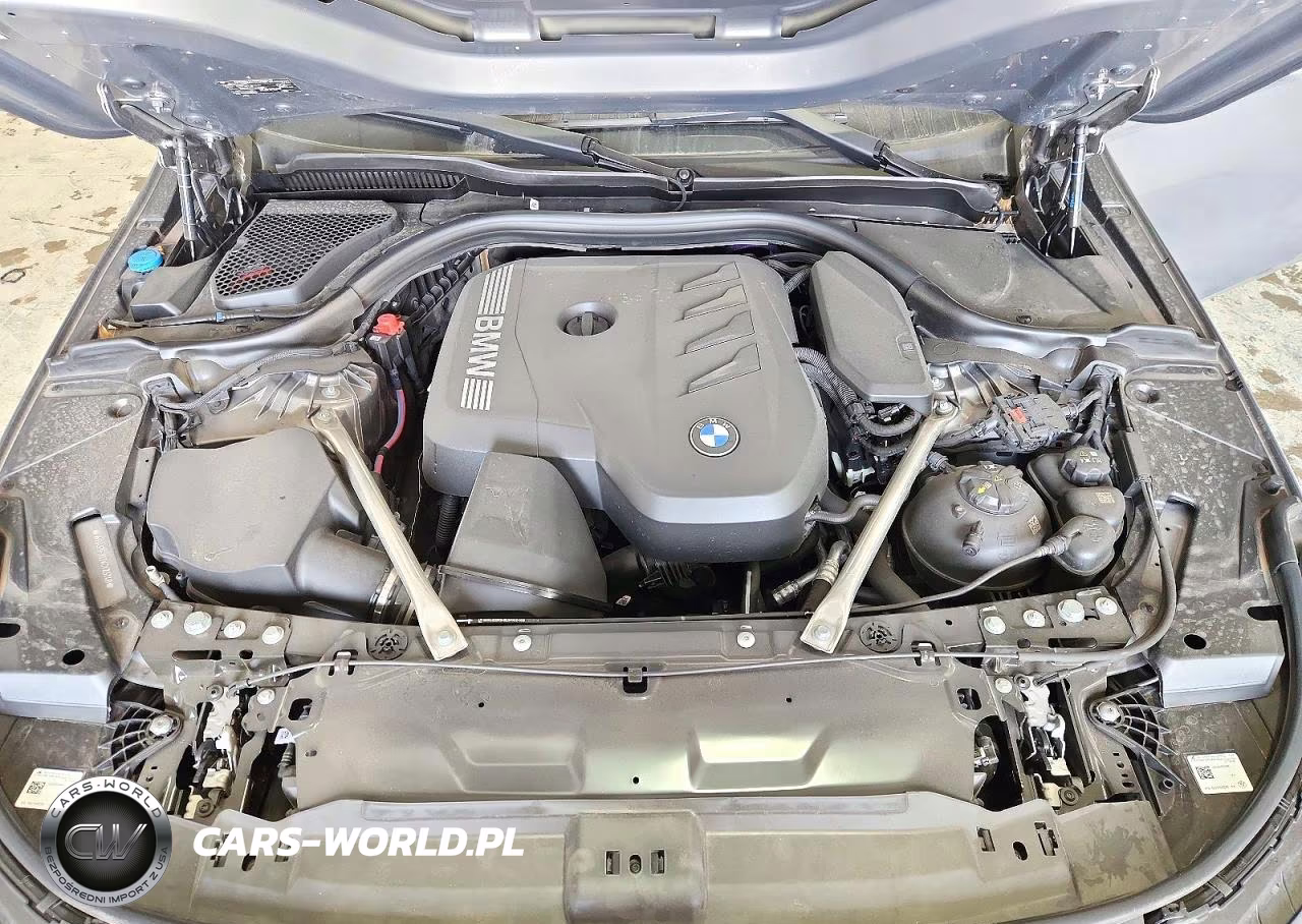 2027 BMW 530 Xi VIN:WBA53FJ03VCY23748 - 11