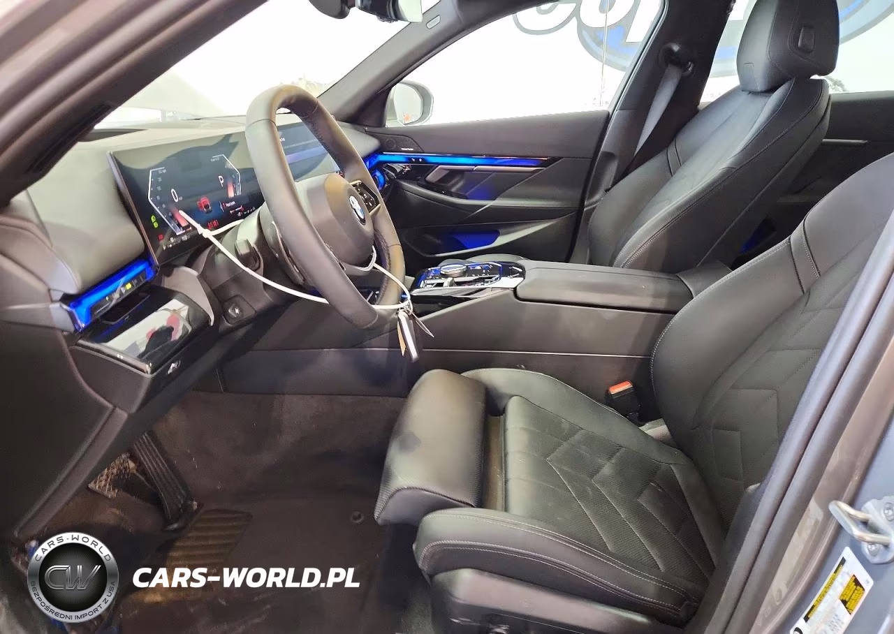 2027 BMW 530 Xi VIN:WBA53FJ03VCY23748 - 7