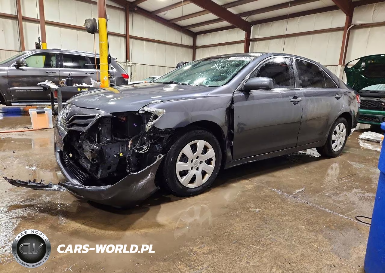2011 Toyota Camry Le VIN:4T1BF3EK7BU679629 - 1
