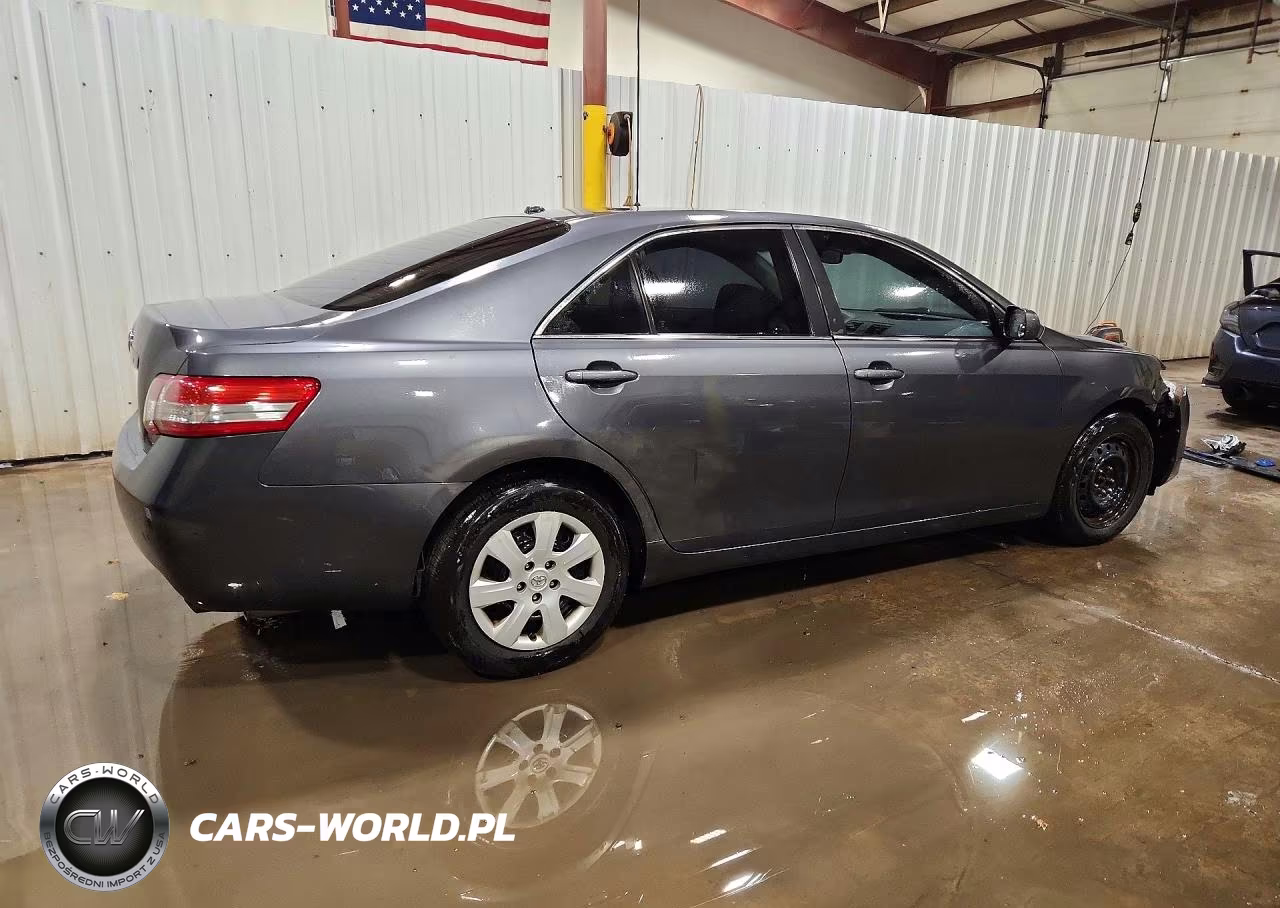 2011 Toyota Camry Le VIN:4T1BF3EK7BU679629 - 3