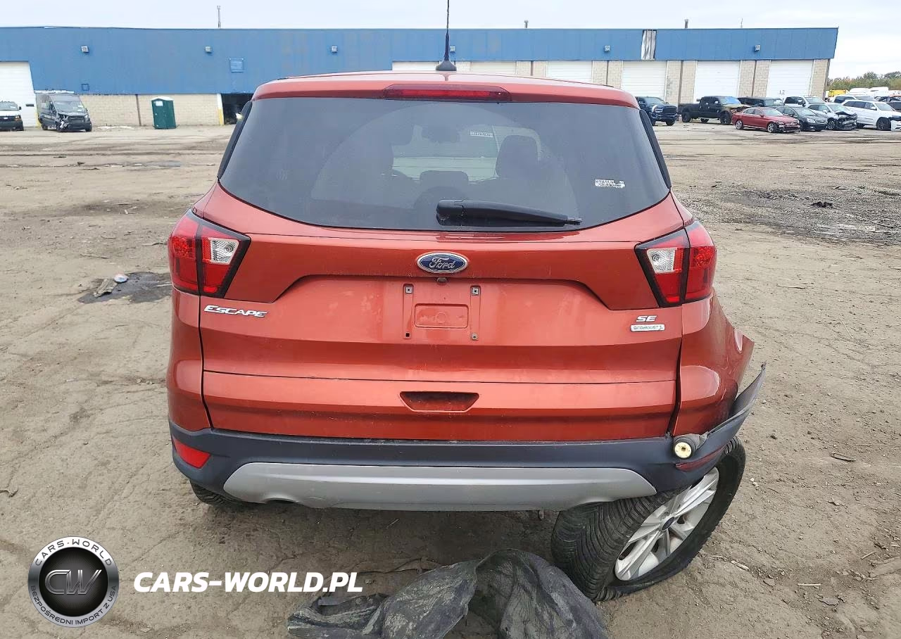 2019 Ford Escape Se VIN:1FMCU0GD2KUA16380 - 6
