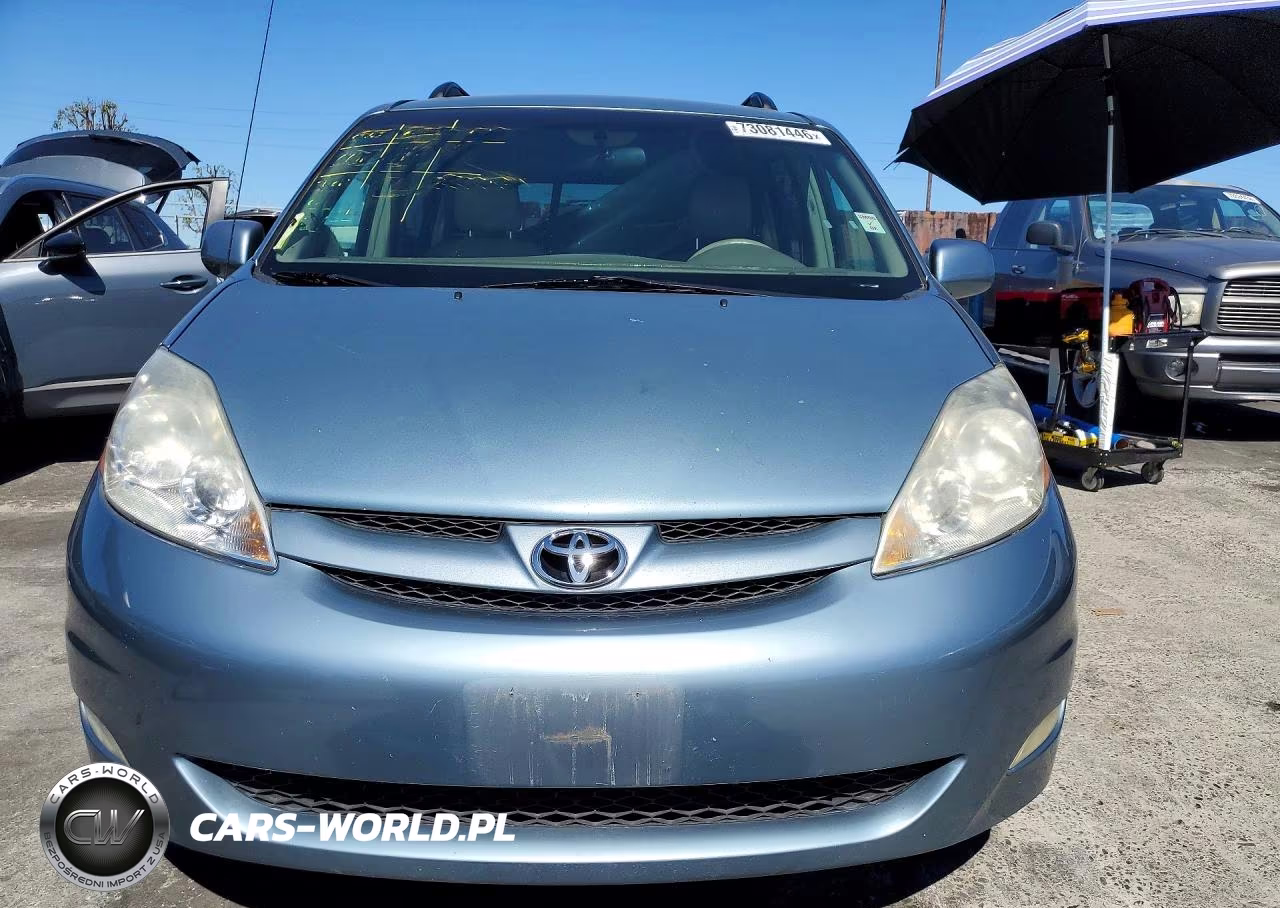 2009 Toyota Sienna Xle VIN:5TDZK22C89S241903 - 5