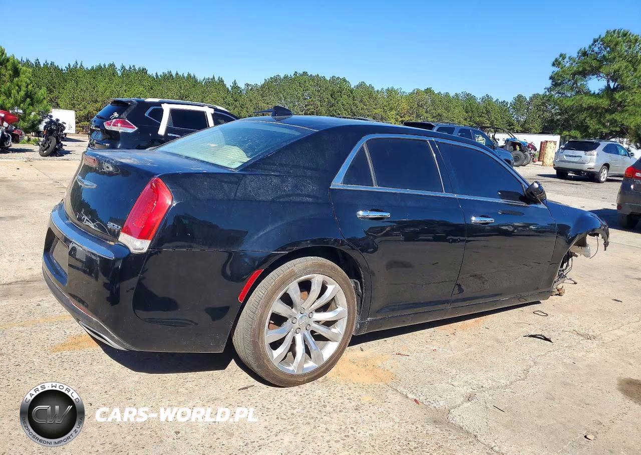 2016 Chrysler 300C VIN:2C3CCAEG2GH358131 - 3