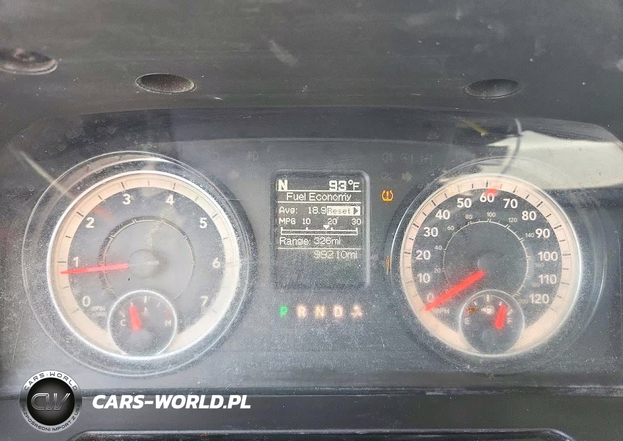 2021 Ram 1500 Classic Tradesman VIN:1C6RR6FG1MS593843 - 9
