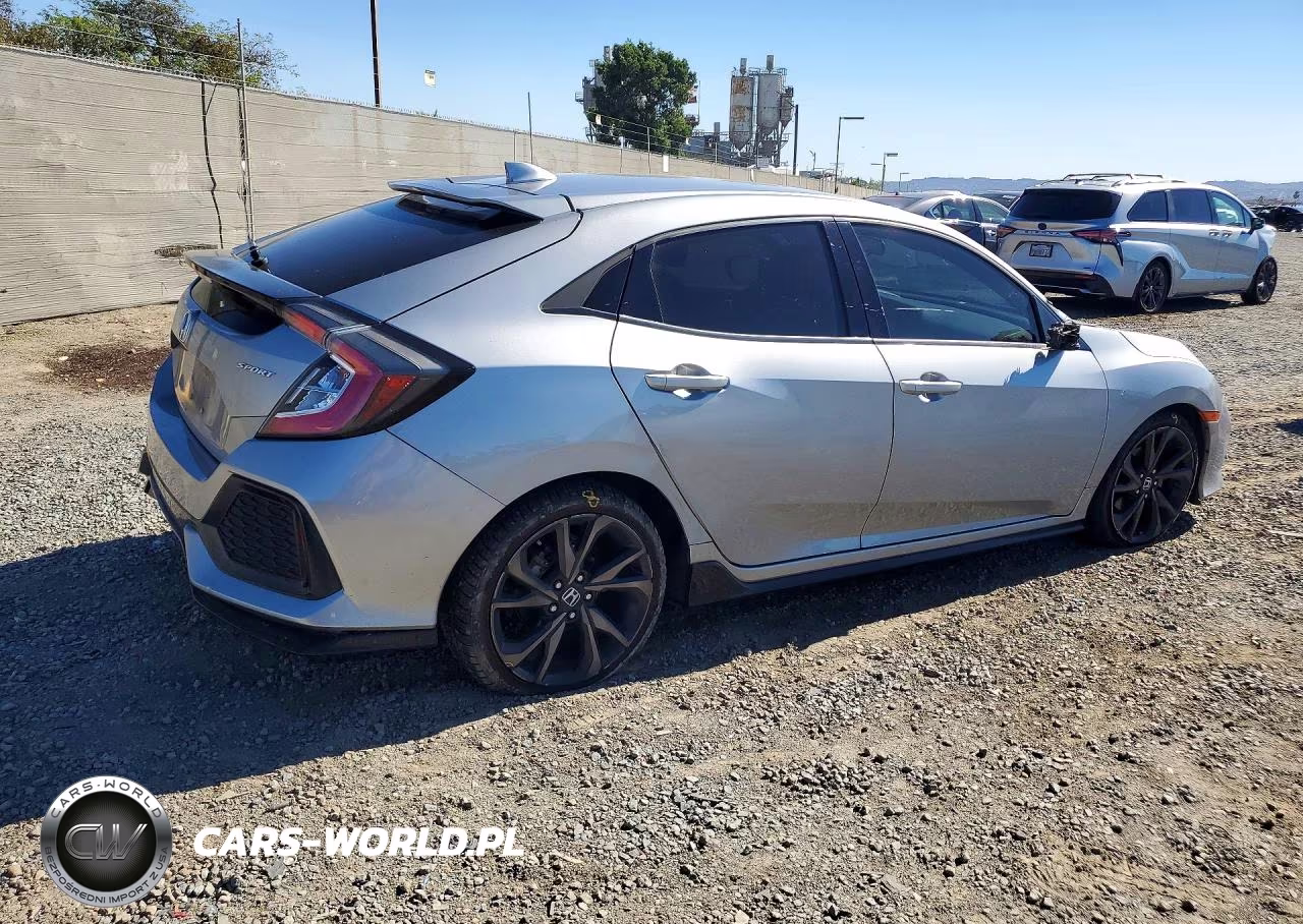 2018 Honda Civic Sport VIN:SHHFK7H41JU408089 - 3