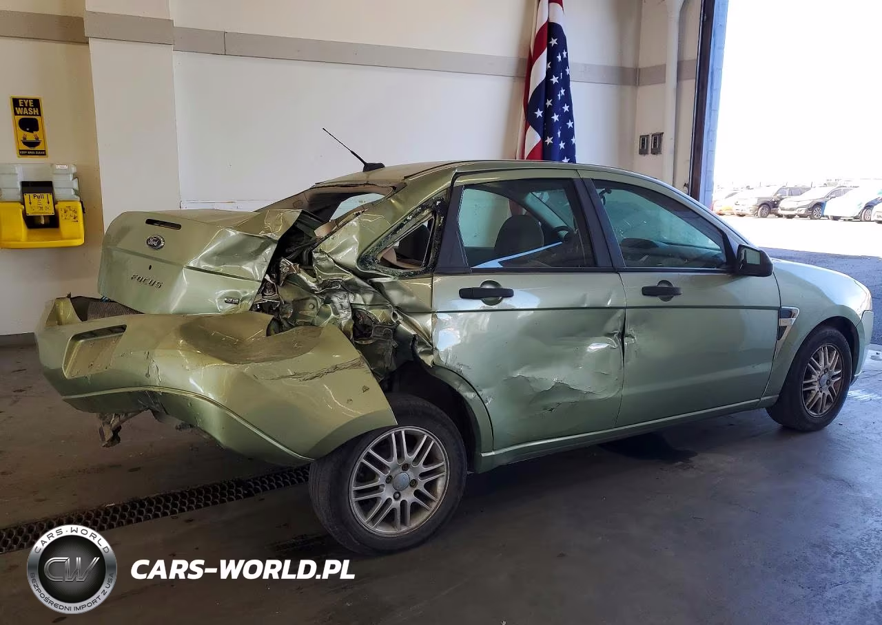 2008 Ford Focus Se VIN:1FAHP35N58W116376 - 3